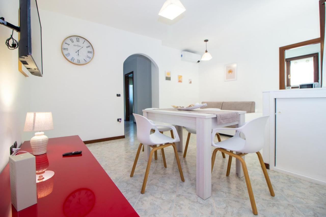 Isla Country Apartments Alghero سانتا ماريا لا بالما المظهر الخارجي الصورة