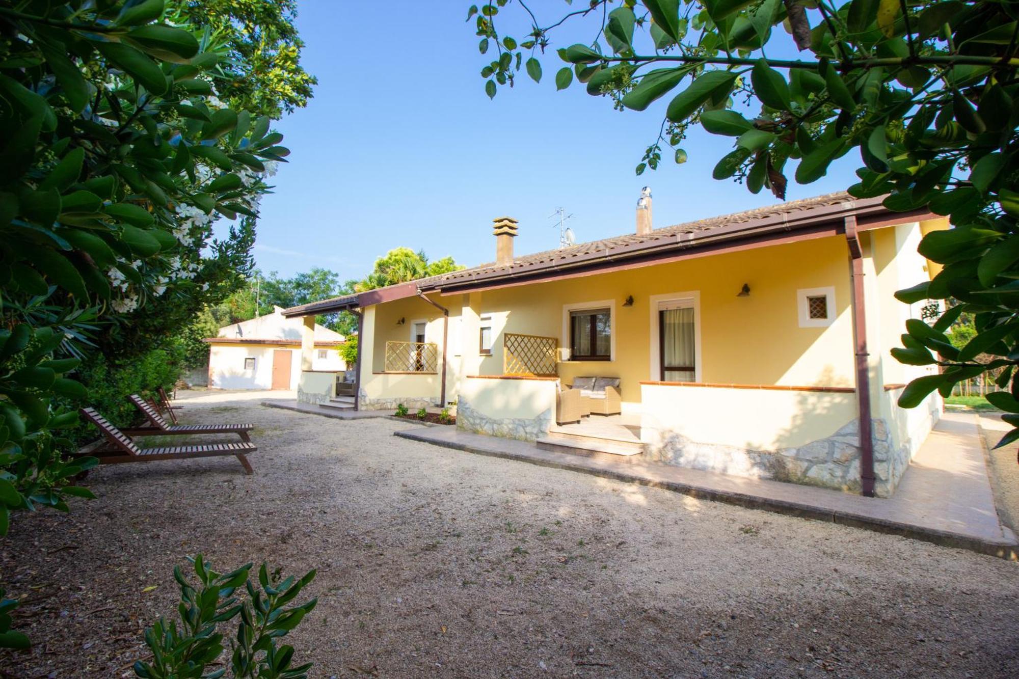 Isla Country Apartments Alghero سانتا ماريا لا بالما المظهر الخارجي الصورة